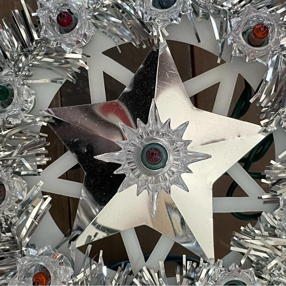 Holiday Star Wreath Vintage Multi Color Light Star Ring Silver‎ Tinsel Christmas